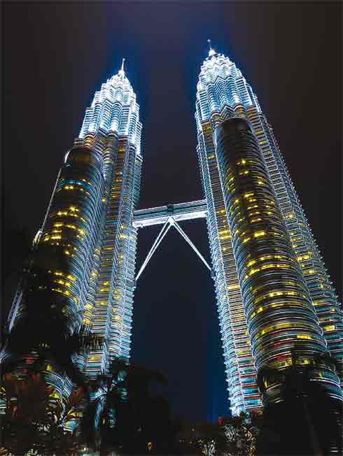 Picture - Petronas Towers in Kuala Lumpur, Malaysia